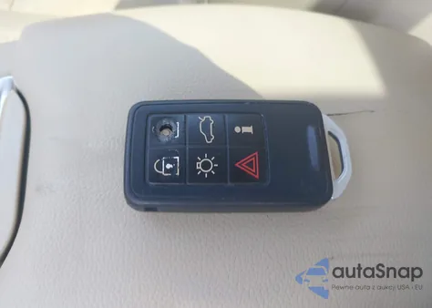 2013 Volvo Xc60 T6/T6 Platinum/T6 Premier Plus/T6 R-Design/T6 R-Design Platinum/T6 R-Design Premier Plus from USA, damaged, VIN YV4902DZ0D2384896